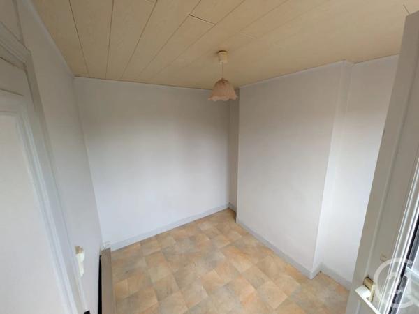 Appartement F2 Bis à vendre  2 pièces - 48 m 2   GUISE  - 02