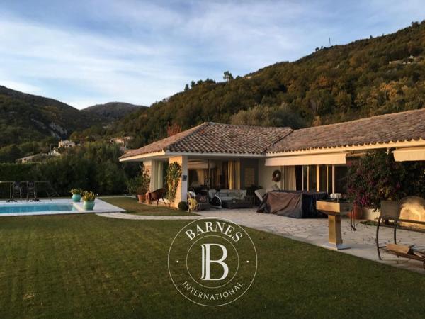 Vence, Villa 3 Chambres -  231 m² à vendre
