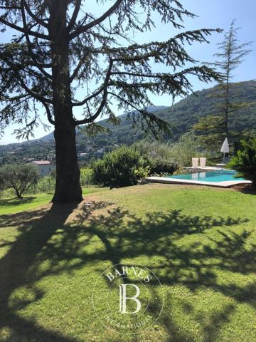 Vence, Villa 3 Chambres -  231 m² à vendre