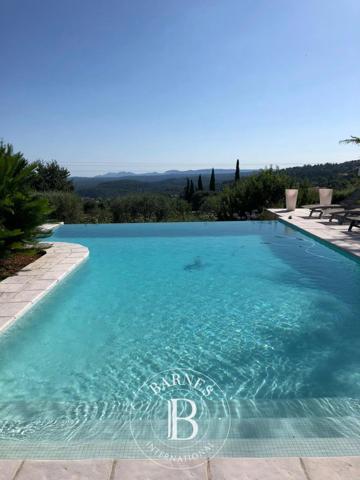 Vence, Villa 3 Chambres -  231 m² à vendre
