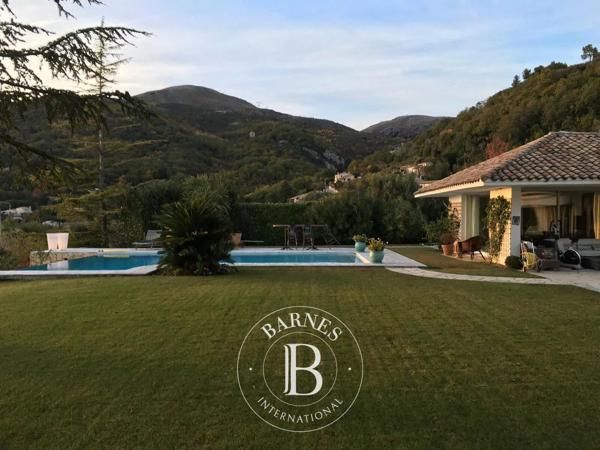 Vence, Villa 3 Chambres -  231 m² à vendre