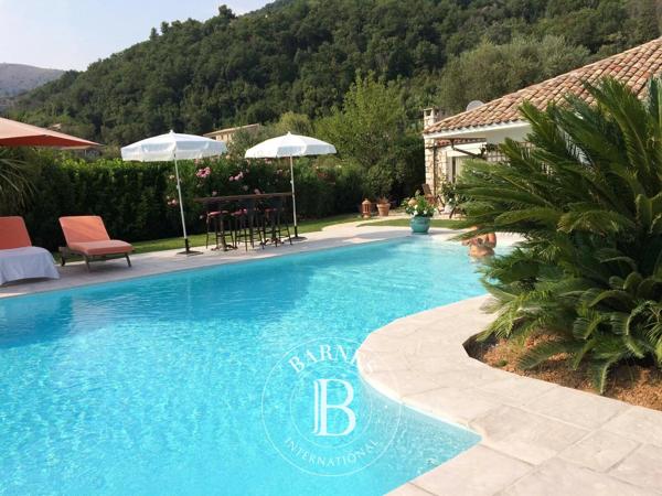 Vence, Villa 3 Chambres -  231 m² à vendre