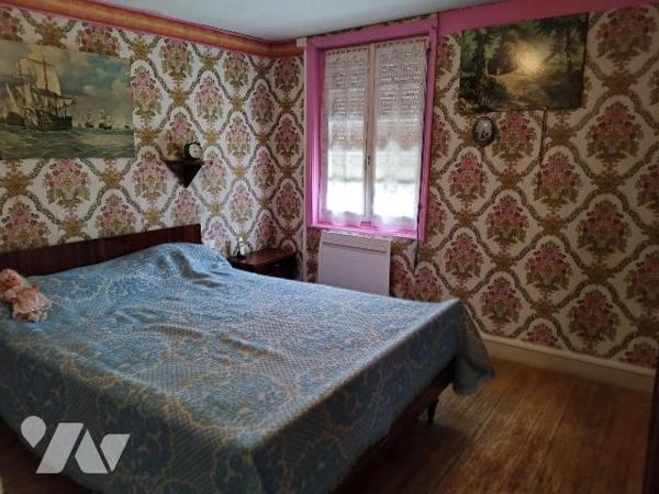 A VENDRE. Maison. LA BAROCHE SOUS LUCE. Sud Orne. Basse Normandie.
Aux abords du bourg, maison...