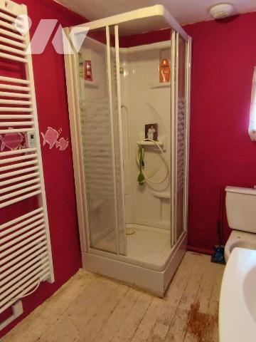 A VENDRE. Maison. LA BAROCHE SOUS LUCE. Sud Orne. Basse Normandie.
Aux abords du bourg, maison...