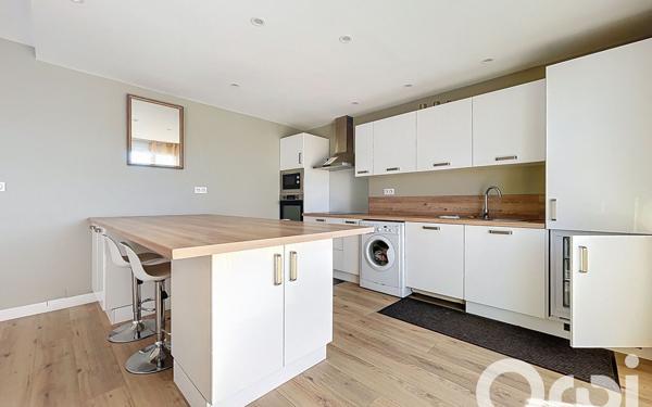 Immeuble à vendre    9 pièces • 211,93 m2 Cabestany