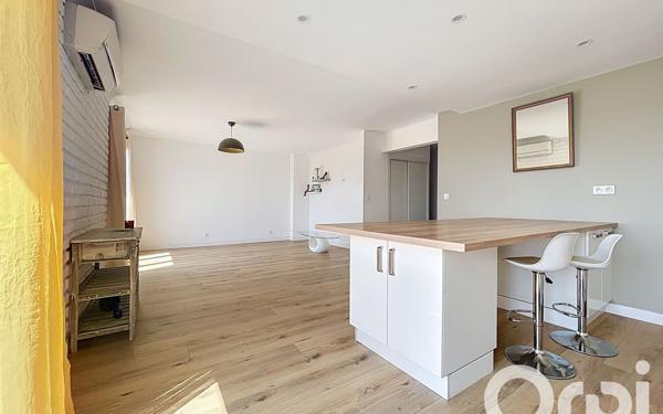 Immeuble à vendre    9 pièces • 211,93 m2 Cabestany