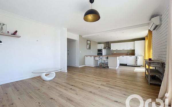 Immeuble à vendre    9 pièces • 211,93 m2 Cabestany