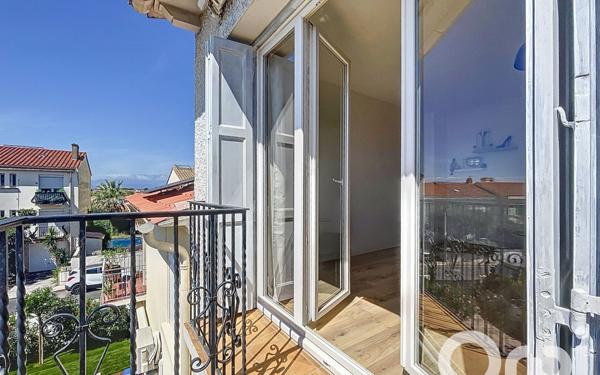 Immeuble à vendre    9 pièces • 211,93 m2 Cabestany