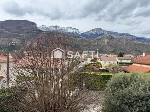 Maison alliant calme et ville