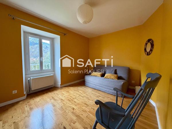 Maison alliant calme et ville