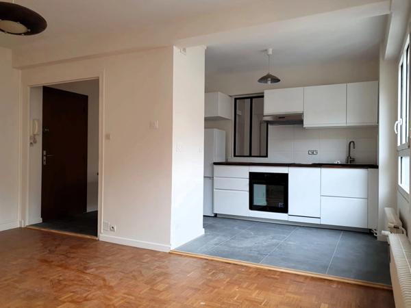 Appartement à louer 2 pièces DIJON (21)