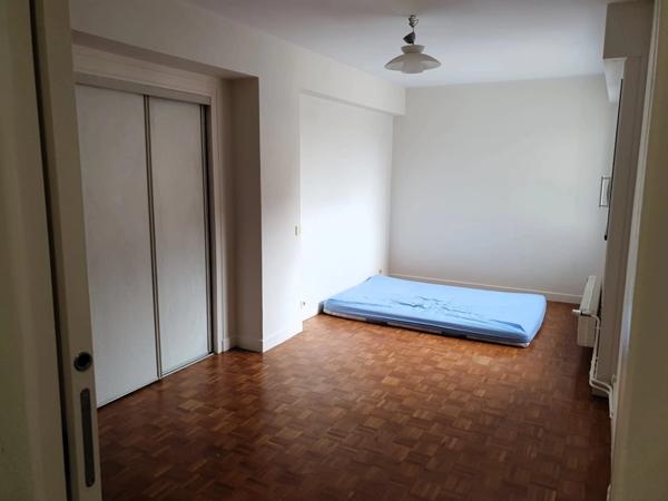 Appartement à louer 2 pièces DIJON (21)