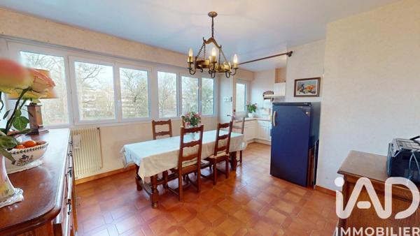 Appartement à vendre 6 pièces 120 m² Vaux-le-Pénil