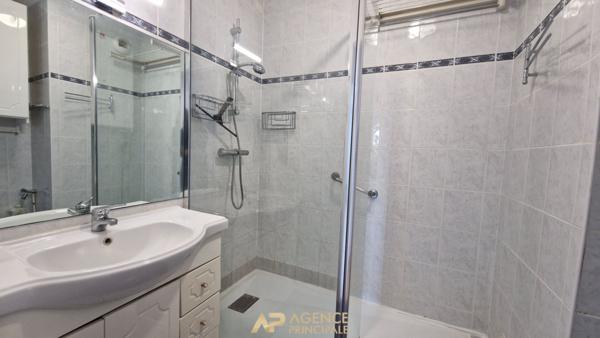 Appartement avec ascenseur - Lac de la Sole €335 000 ** - Référence ND683