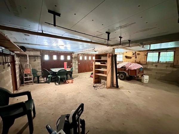 Vente                                                      Maison
                        
                                         181 m2                     à Buxerolles