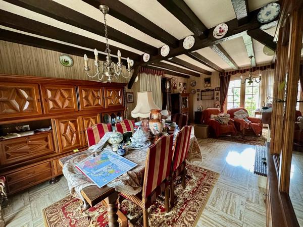 Vente                                                      Maison
                        
                                         181 m2                     à Buxerolles