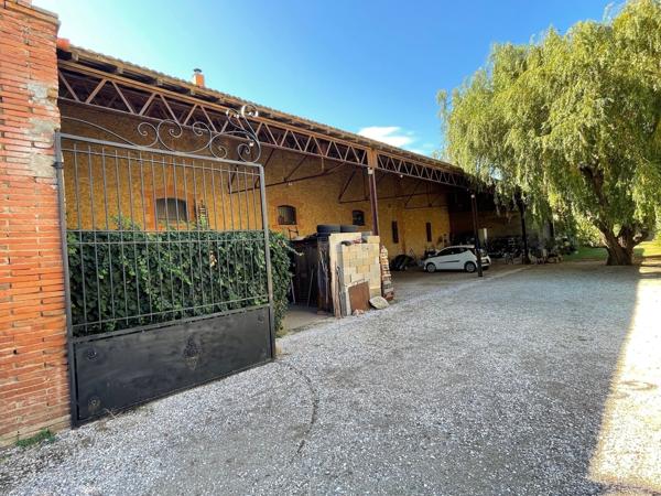 Mas 8 pièces 330 m2 avec piscine