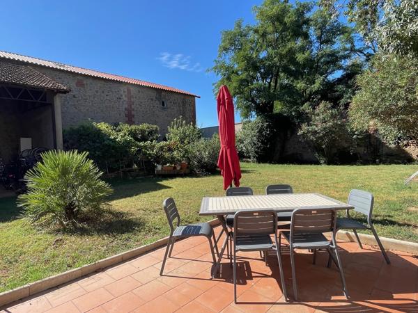 Mas 8 pièces 330 m2 avec piscine