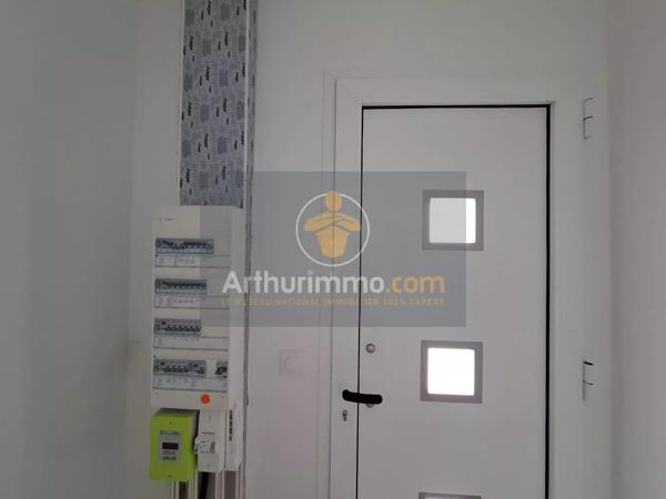 Vente                                                      Maison
                        
                     6 pièces                      85 m2                     à Mouroux