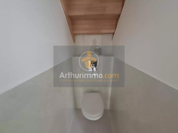Vente                                                      Maison
                        
                     6 pièces                      85 m2                     à Mouroux