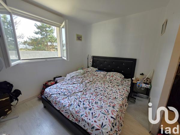 House for sale 5 rooms 98 m² Peaugres