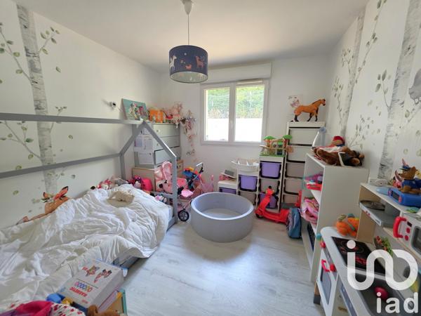 House for sale 5 rooms 98 m² Peaugres