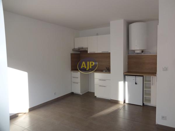 Location appartement Nantes : 615 € - AJP Immobilier Nantes Jouzel