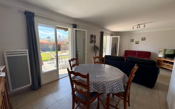Maison à vendre    5 pièces •  Saubion