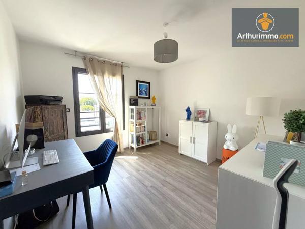 Vente                                                      Maison
                        
                     7 pièces                      191 m2                     à Compiègne