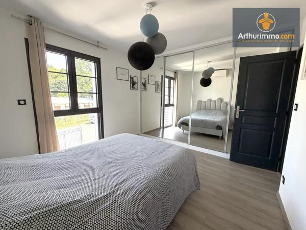 Vente                                                      Maison
                        
                     7 pièces                      191 m2                     à Compiègne