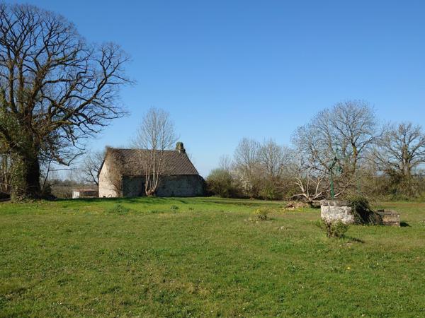 CHARMANTE ET AUTHENTIQUE MAISON DE CARACTERE !