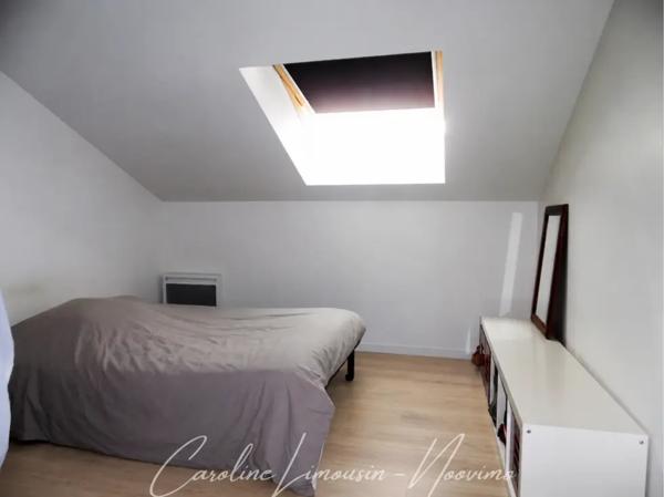 HYPER CENTRE: DUPLEX 2 CHAMBRES AVEC GARAGE et CAVE