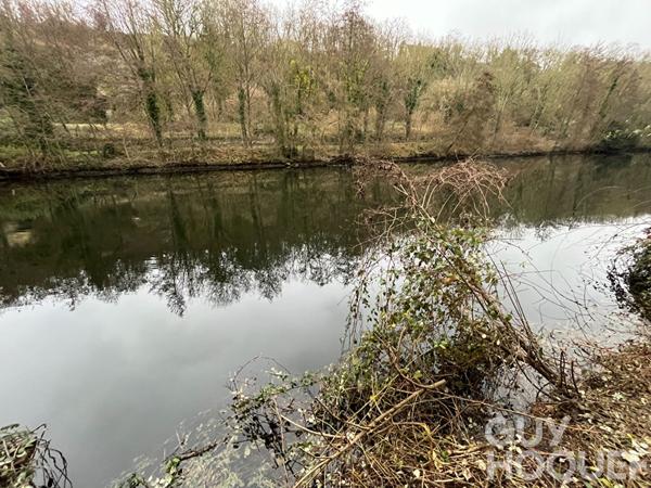 Terrain de loisirs avec bord de Loir CHATEAUDUN