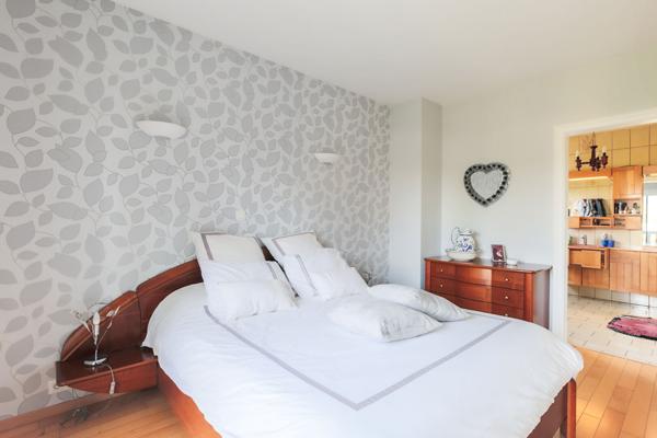 Maison isolée 315 m² avec piscine