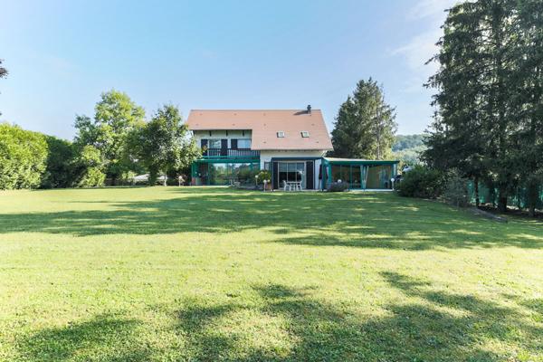 Maison isolée 315 m² avec piscine
