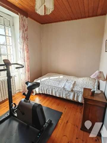 Propriété équestre avec 8 ha de terres