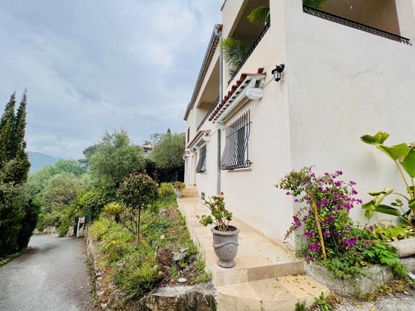 Nice (06200) 3 pièces 81.34 m² + jardin + terrasse CASTAGNIERS / REZ DE VILLA