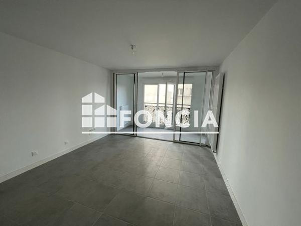 Location Appartement 2 pièces 52.05 m² - 64 AVENUE GENERAL DE GAULLE Thonon Les Bains 74200