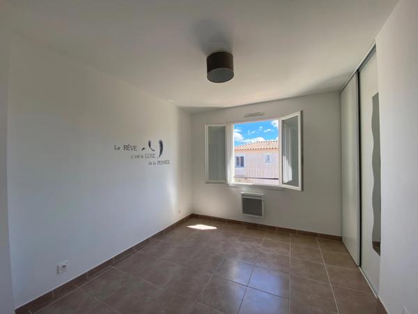 Maison récente 86m2 avec jardin et garage à vendre 4 pièces SAINT GENIES DE MALGOIRES (30)