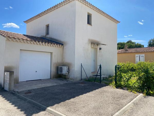 Maison récente 86m2 avec jardin et garage à vendre 4 pièces SAINT GENIES DE MALGOIRES (30)