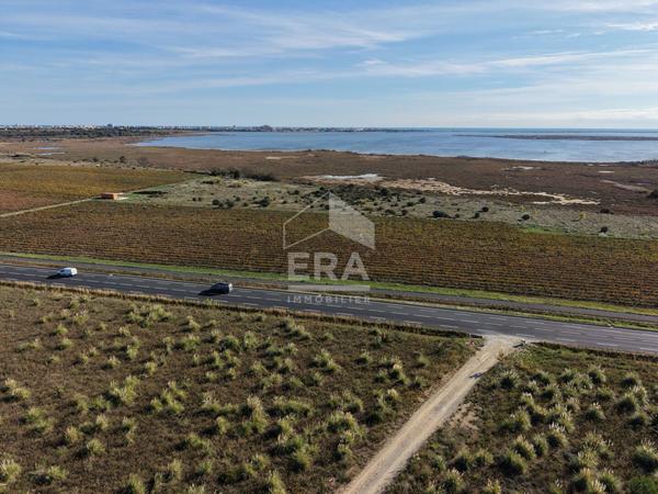 Charmant appartement dans un Mas à vendre à Canet en Roussillon avec vue sur le lac !