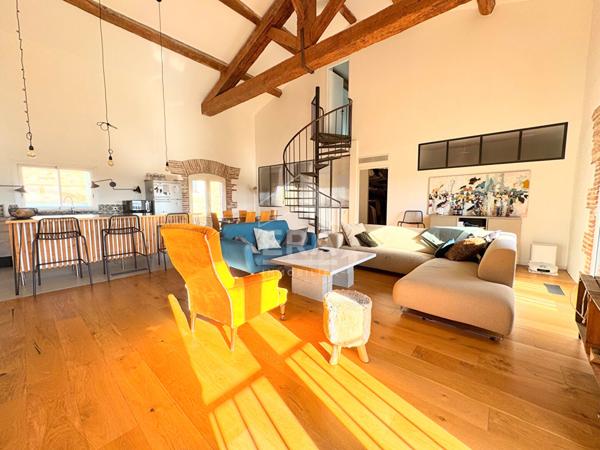 Charmant appartement dans un Mas à vendre à Canet en Roussillon avec vue sur le lac !