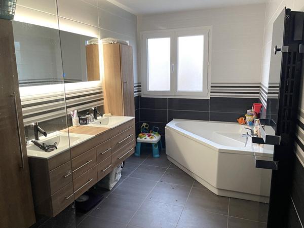 Maison Bolbec 6 pièce(s) 150 m2