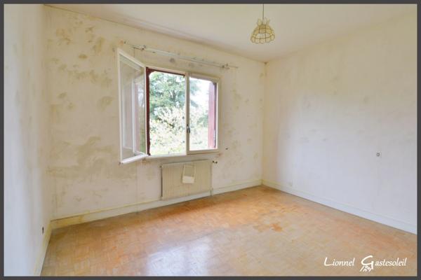 Maison à vendre 9 pièces d’environ 188 m² 7 chambres à Port-Sainte-Foy-et-Ponchapt (24)