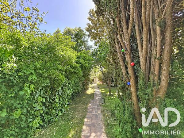 Maison à vendre 6 pièces 122 m² Garches