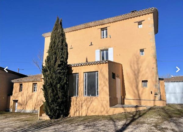 Apt (84400) Immeuble de rapport à Apt
