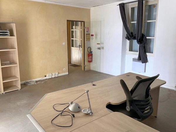 Apt (84400) Immeuble de rapport à Apt