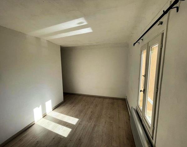 Apt (84400) Immeuble de rapport à Apt