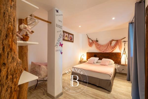 Sainte-Lucie-de-Porto-Vecchio, Villa 6 Chambres -  180 m² à vendre