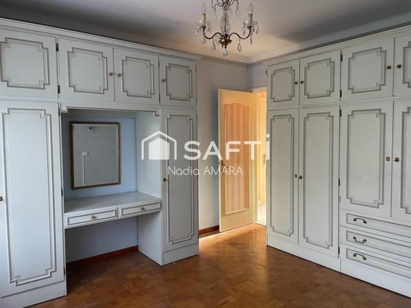 Maison individuelle en brique, hyper lumineuse!